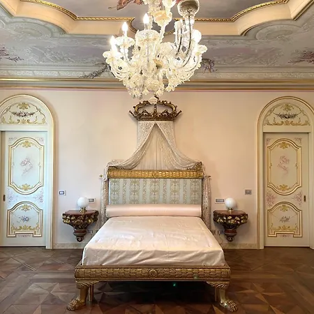 Residenza Rinascimento Montecosaro (Marche)